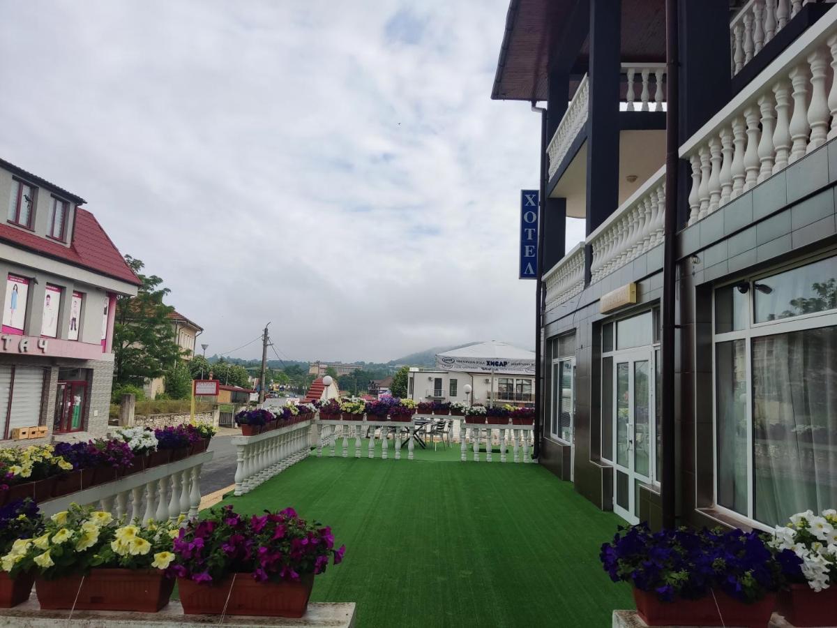 Hotel Elit Kirkovo  Buitenkant foto